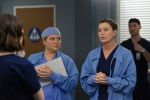 Foto: Jaicy Elliot & Ellen Pompeo, Grey's Anatomy - Copyright: 2020 ABC Studios; ABC/Bonnie Osborne