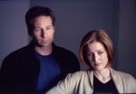 Foto: David Duchovny & Gillian Anderson, Akte X - Copyright: 2001 Fox Broadcasting; FOX