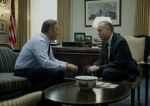 Foto: Kevin Spacey & Reed Birney, House of Cards - Copyright: 2013 MRC II Distribution Company L.P. All Rights Reserved.
