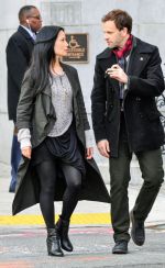 Foto: Lucy Liu & Jonny Lee Miller, Elementary - Copyright: Paramount Pictures