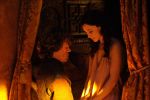 Foto: Peter Dinklage & Sibel Kekilli, Game of Thrones - Copyright: 2013 Home Box Office, Inc. All rights reserved. HBO® and all related programs are the property of Home Box Office, Inc.; Sky