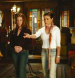 Foto: Holly Marie Combs & Alyssa Milano, Charmed - Copyright: Paramount Pictures