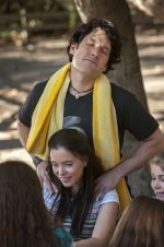 Foto: Marguerite Moreau & Paul Rudd, Wet Hot American Summer: First Day of Camp - Copyright: Saeed Adyani/Netflix ® All Rights Reserved.