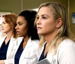 Foto: Sarah Drew, Kelly McCreary & Jessica Capshaw, Grey's Anatomy - Copyright: 2017 ABC Studios