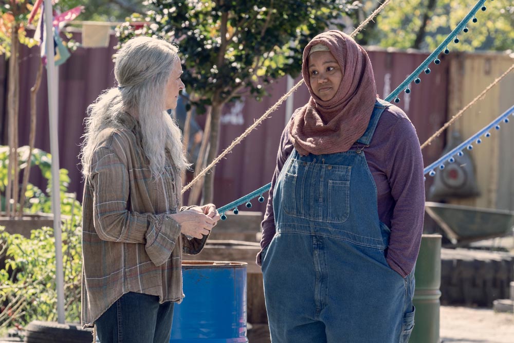 Foto: Melissa McBride & Nadine Marissa, The Walking Dead - Copyright: Jace Downs/AMC