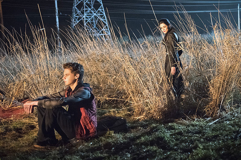 Foto: DC's Legends of Tomorrow, "Last Refuge", Mitchell Kummen, Faye Kingslee - Copyright: Dean Buscher/The CW 2016 The CW Network, LLC. All Rights Reserved.