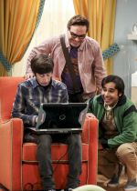 Foto: Simon Helberg, Johnny Galecki & Kunal Nayyar, The Big Bang Theory - Copyright: 2017, 2018 Warner Bros. Entertainment Inc. All rights reserved.