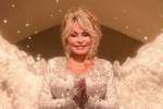 Foto: Dolly Parton, Dolly Parton's Christmas on the Square - Copyright: 2020 Netflix, Inc.; Courtesy of Netflix