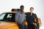 Foto: Jacky Ido & Chyler Leigh, Taxi Brooklyn - Copyright: RTL / EuropaCorp Television