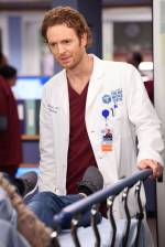 Foto: Nick Gehlfuss, Chicago Med - Copyright: 2022 Universal Television LLC. All Rights Reserved.; George Burns Jr./NBC