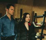 Foto: Kerr Smith & Rose McGowan, Charmed - Copyright: Paramount Pictures