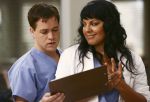 Foto: T.R. Knight & Sara Ramirez, Grey's Anatomy - Copyright: 2006 American Broadcasting Companies, Inc. All rights reserved. No Archiving. No Resale./Scott Garfield