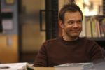 Foto: Joel McHale, Community - Copyright: 2009 Sony Pictures Television Inc. and Open 4 Business Productions LLC. All Rights Reserved.