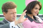 Foto: Greg Kinnear & Katie Holmes, The Kennedys - Copyright: tellyvisions