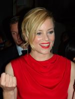 Foto: Elizabeth Banks bei der "Die Tribute von Panem: Mockingjay Teil 1"-Deutschlandpremiere am 11.11.2014 in Berlin - Copyright: myFanbase/Sanny Binder