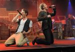 Foto: Matthew Morrison & Neil Patrick Harris, Glee - Copyright: 2010 Fox Broadcasting Co.; Michael Yarish/FOX