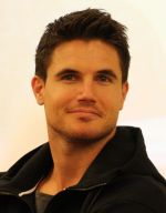 Foto: Robbie Amell, Justice Squad Convention - Copyright: myFanbase/Nicole Oebel