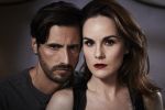 Foto: Juan Diego Botto & Michelle Dockery, Good Behavior - Copyright: Turner Entertainment Networks. A Time Warner Company. All Rights Reserved.