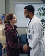 Foto: Sarah Drew & Jesse Williams, Grey's Anatomy - Copyright: 2017 ABC Studios; ABC/Tony Rivetti