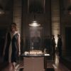 Foto: Die von Schach inspirierten Kostüme und Kleider von Beth Harmon (Anya Taylor-Joy) in der Netflix-Serie "Das Damengambit" ("The Queen's Gambit"). (© 2020 Netflix, Inc.)